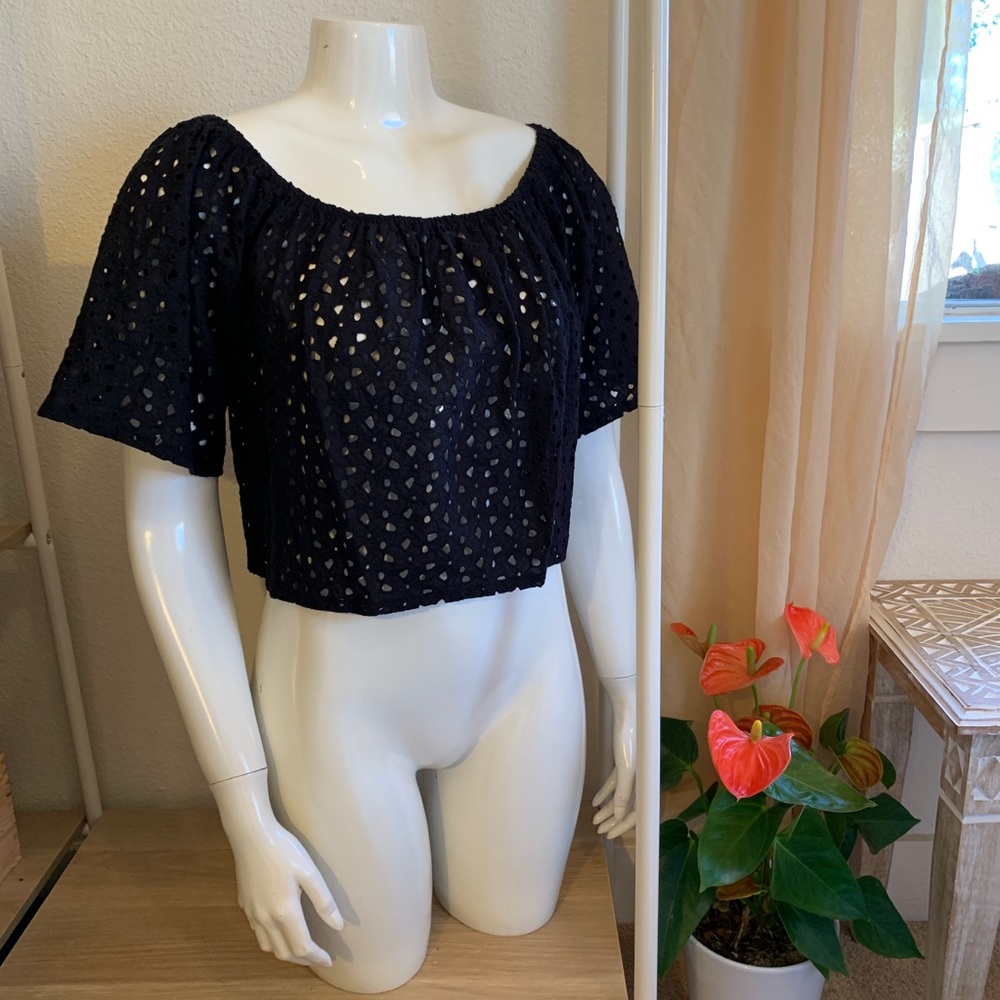 👁‍🗨 NWT zara black boho cotton crop top 👁‍🗨